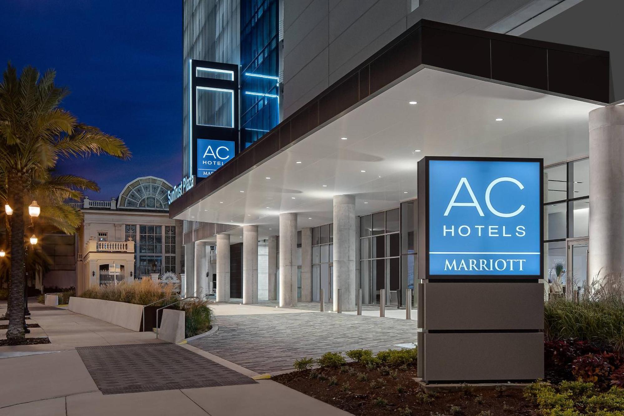 Ac Hotel By Marriott Orlando Downtown Exterior photo